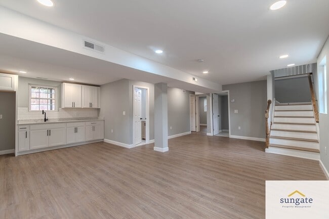 Building Photo - 11319 Harding Rd