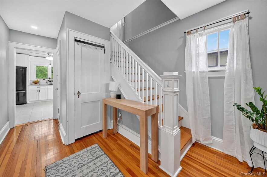 Building Photo - 260 High Ave