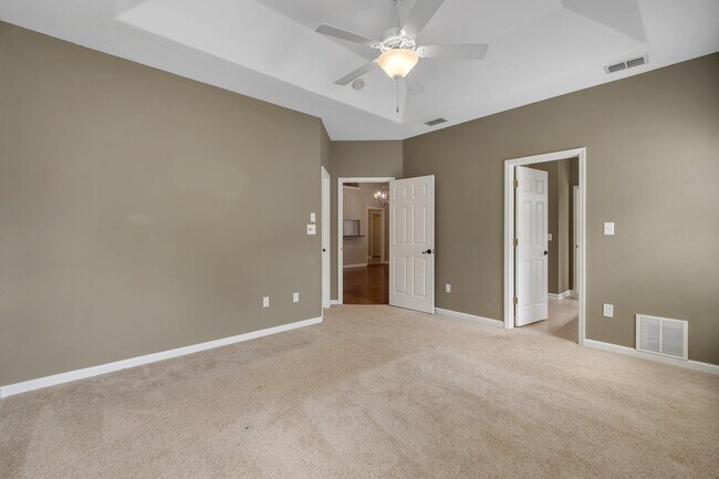 Building Photo - 2565 Ulysses Rd