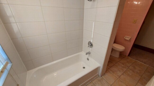 Building Photo - 98 W 8th Ave