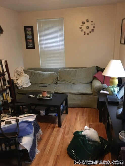 Building Photo - 429 Franklin St