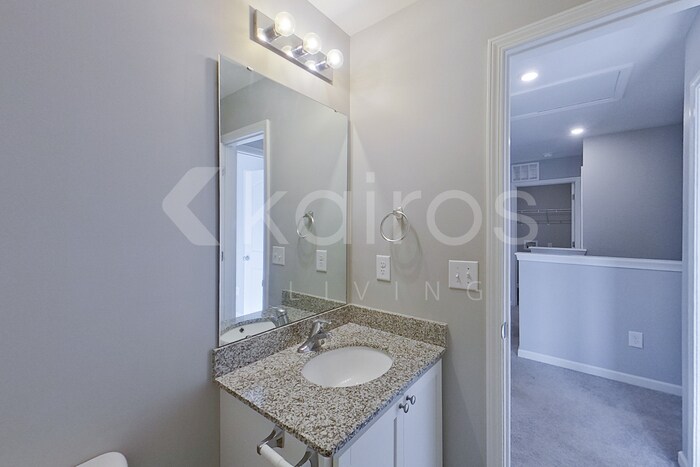 Building Photo - 3917 Miller Dr