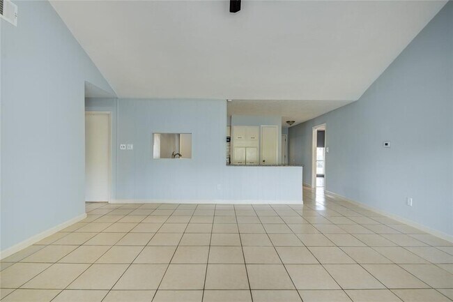 Building Photo - 11427 Newbrook Dr
