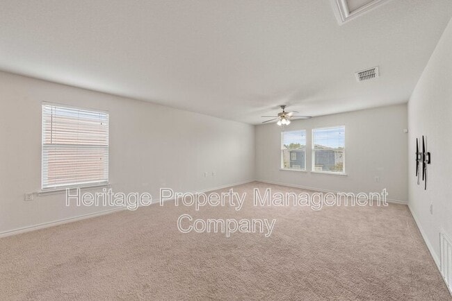 Building Photo - 7347 Bluebonnet Bay