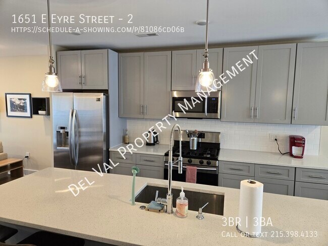 Building Photo - 1651 E Eyre St