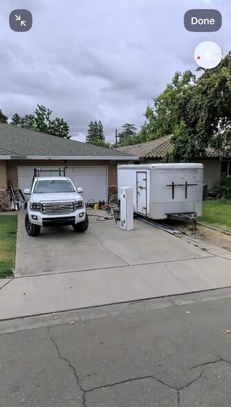 Building Photo - 1330 Edward Dr