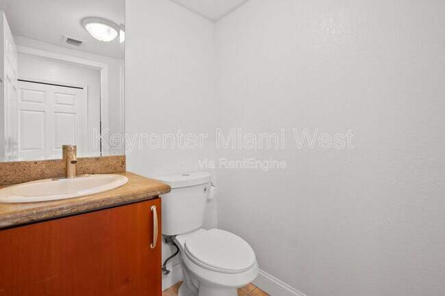 Building Photo - 7422 NW 182nd St