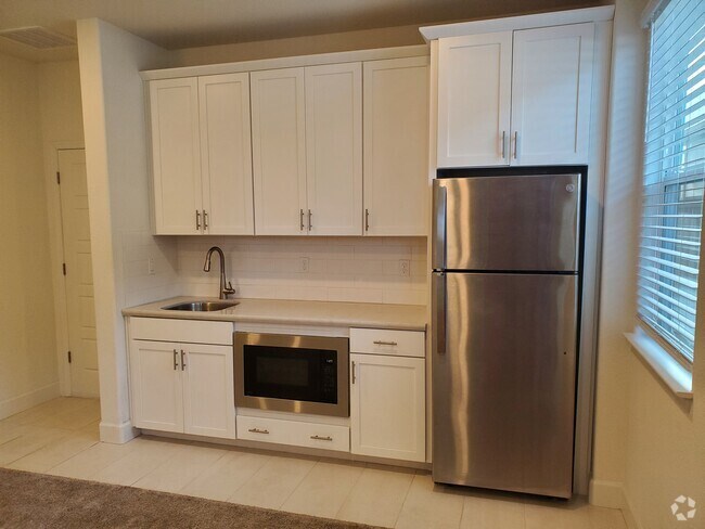 Building Photo - 5632 Drifton Way