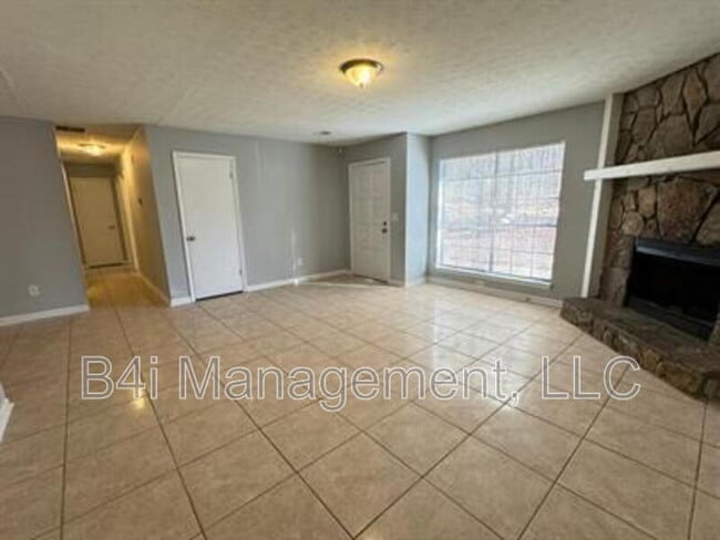 Building Photo - 8103 Creekstone Ct