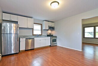 Building Photo - 2 Bed | 2 Bath W/ Garage in Heart of Colum...