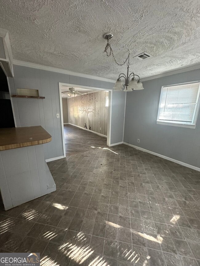 Building Photo - 2638 Deeb Dr