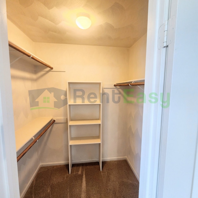 Building Photo - 4146 Pritchard St