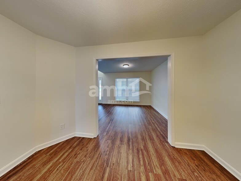 Building Photo - 9302 Hardwicke Ln
