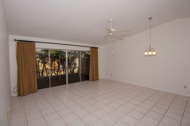 Building Photo - 3068 Autumn Ct