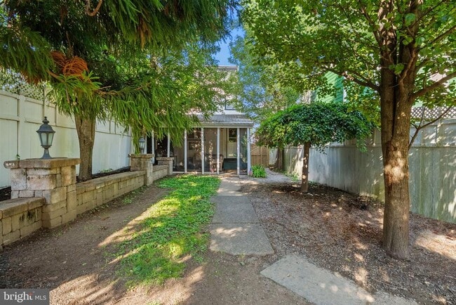 Building Photo - 4130 Pechin St