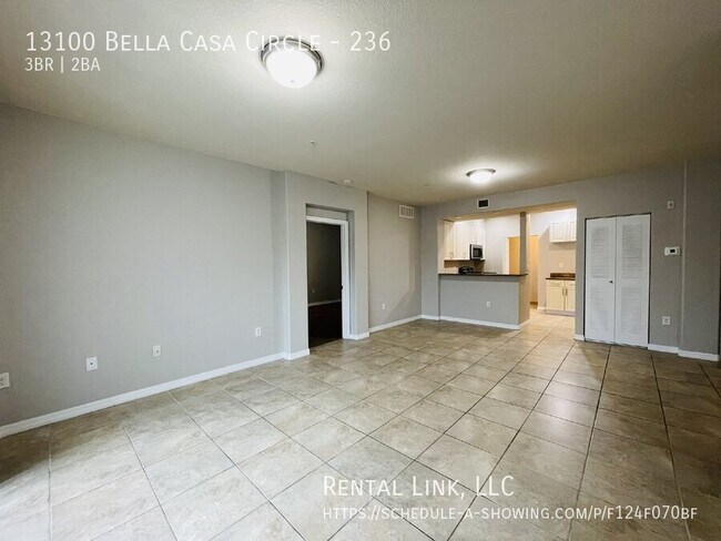 Building Photo - 13100 Bella Casa Cir