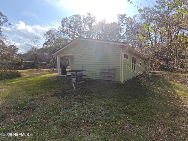 Building Photo - 8153 Thrasher Ave