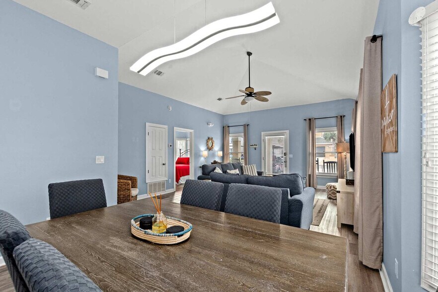 Primary Photo - 4765 Calatrava Ct