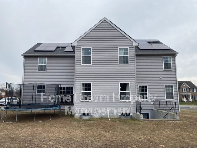 Building Photo - 11212 Katerina Dr S