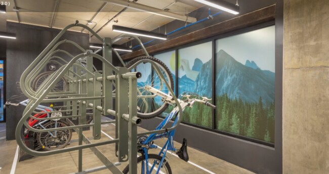 Building Photo - 2930 Umatilla St