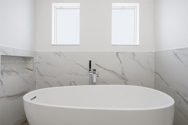 Building Photo - 12920 SW 143rd Terrace