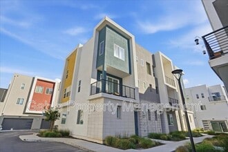 Building Photo - 27465 Viero Pl