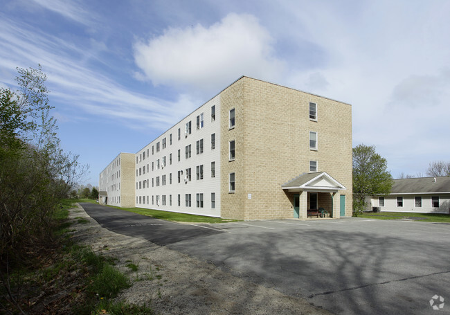 Building Photo - Larrabee Village