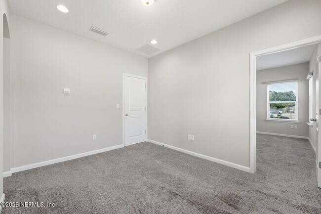 Building Photo - 95 Strobe Ct