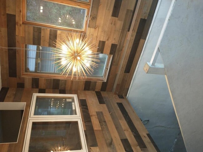 Building Photo - 1848 Arbordale