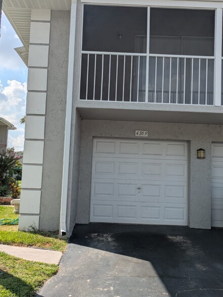 Building Photo - 4369 White Pine Ave