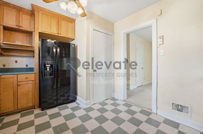 Building Photo - 9002 Michaux Ln