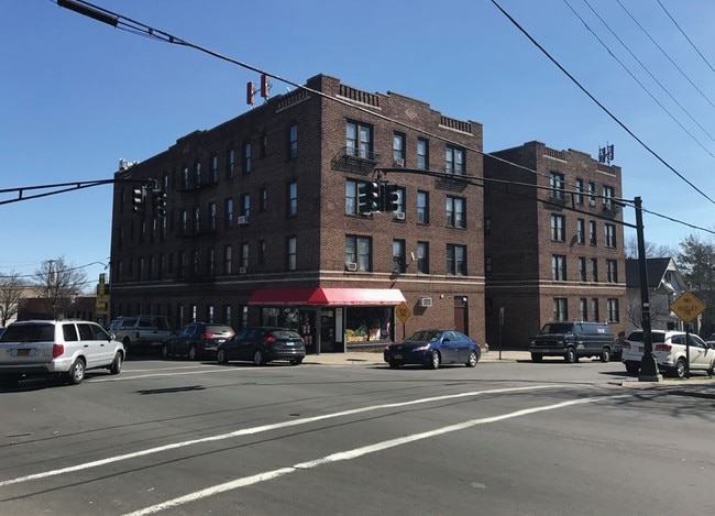Building Photo - South Side Properties