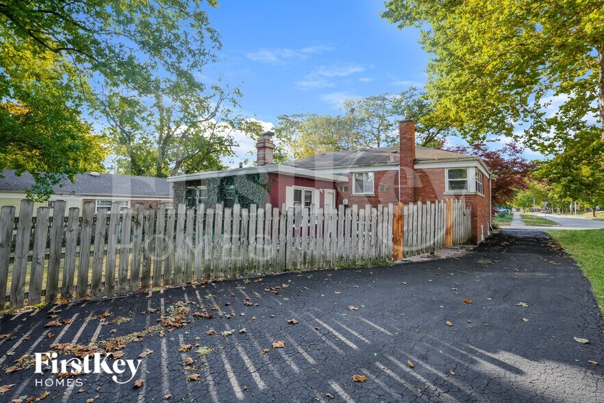 Building Photo - 3906 214th St