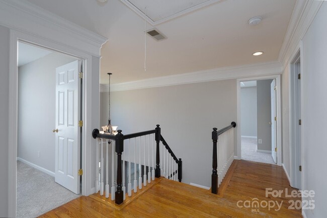 Building Photo - 604 Queenswater Ln