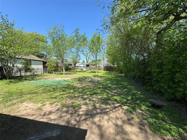 Building Photo - 7315 Toland St