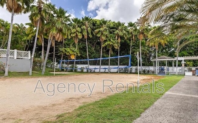 Building Photo - 545 Mananai Pl