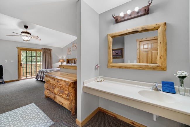 Building Photo - 2643 IL-178