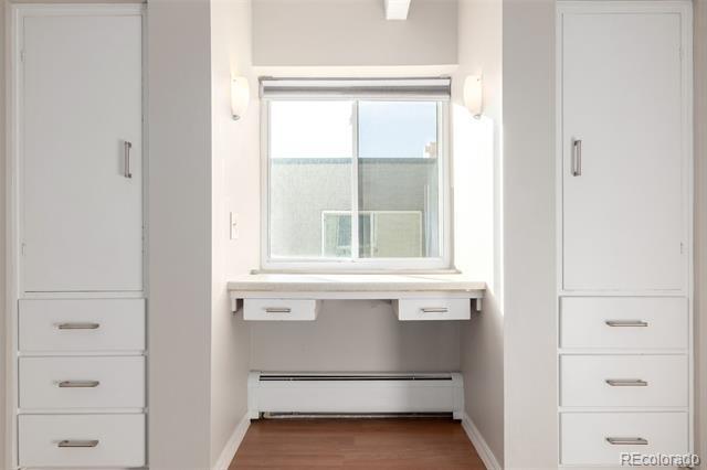 Building Photo - 590 Logan St