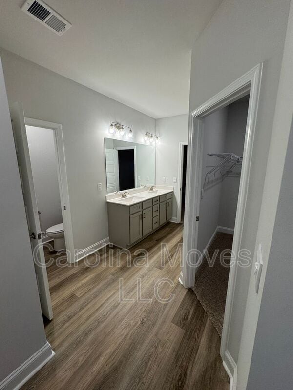 Building Photo - 339 Cypress Holw Trl