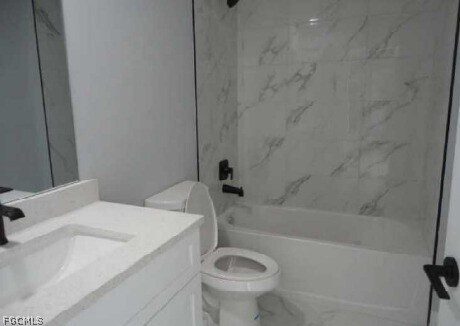 Building Photo - 614 Flamingo Ave S