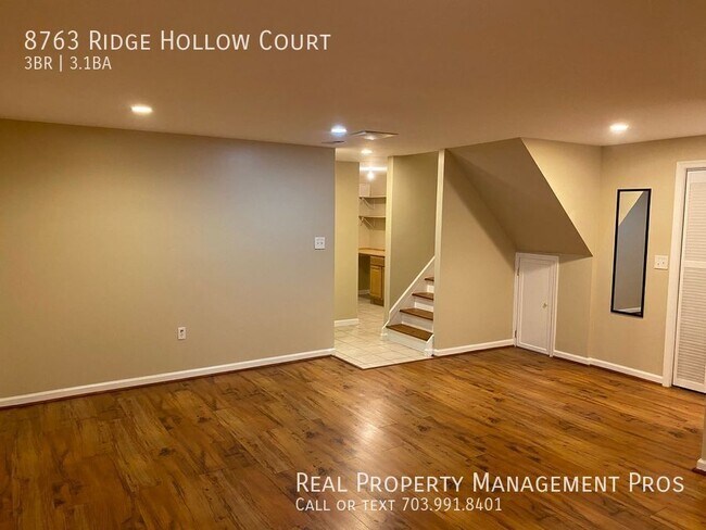 Building Photo - 8763 Ridge Hollow Ct