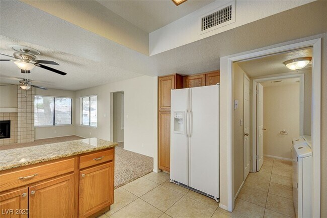 Building Photo - 3229 Canyon Lake Dr