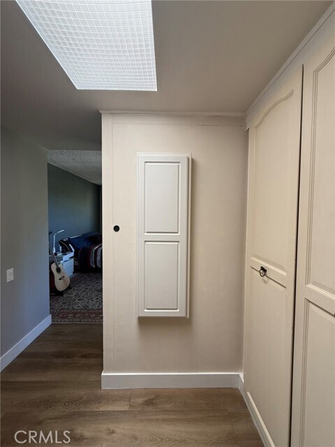 Building Photo - 861 Ronda Mendoza