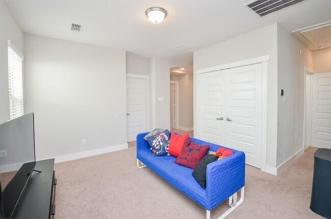 Building Photo - 12538 Holly Blue Ln