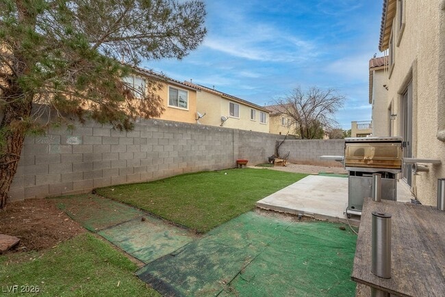 Building Photo - 1948 W Hammer Ln