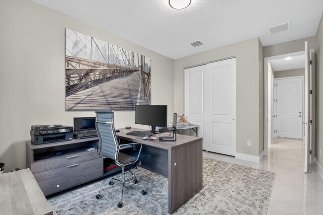 Building Photo - 7303 Estero Dr