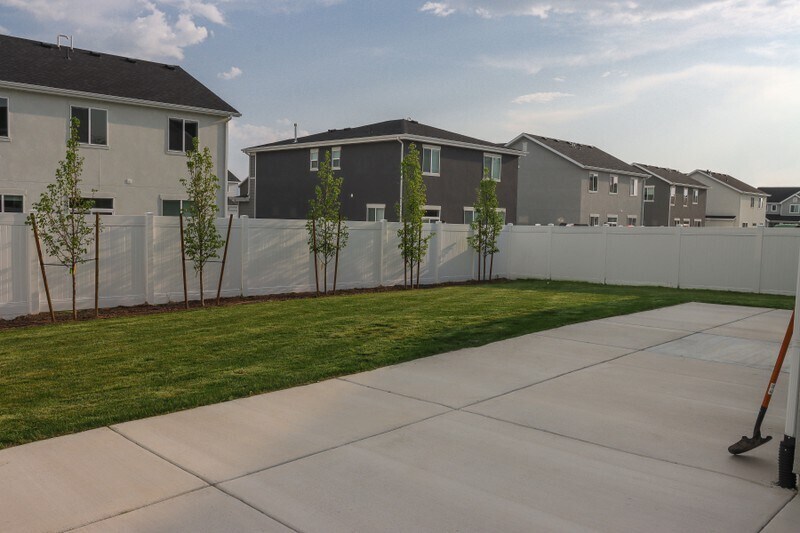 Building Photo - 419 W 720 S