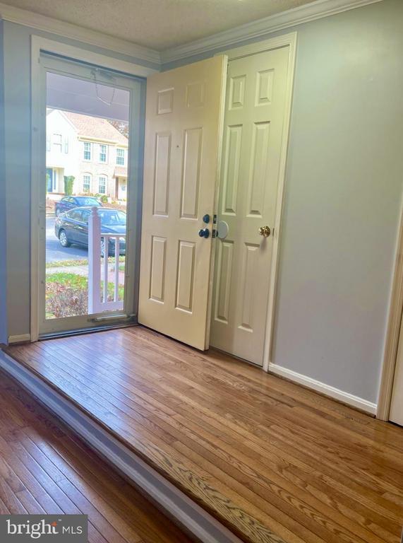 Building Photo - 11570 Hill Meade Ln