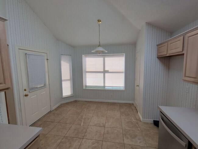 Building Photo - 4819 Brady Ct
