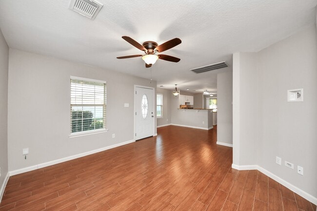 Building Photo - 20641 Patriot Park Ln